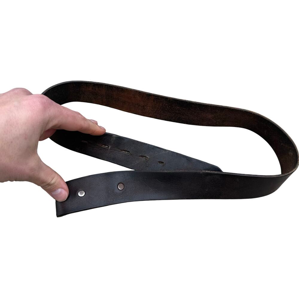 Vintage Leather Distressed Belt -Men’s 40” Long Size? Brown Cowboy Buckle Style